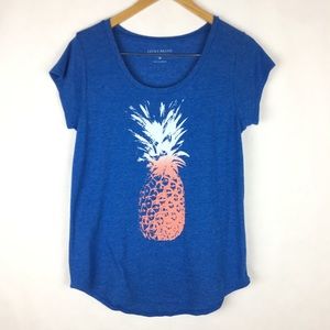 Lucky Brand Women's Graphic Pineapple Shirt Blue M